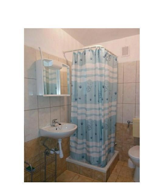 Apartmani Ivona Podgora Esterno foto