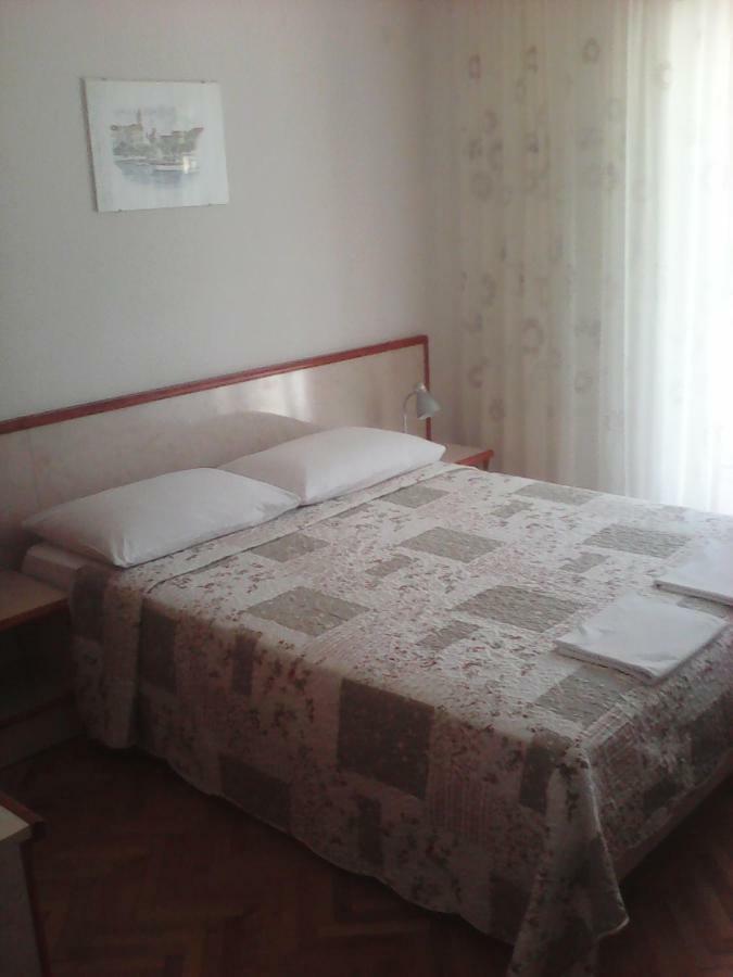 Apartmani Ivona Podgora Esterno foto