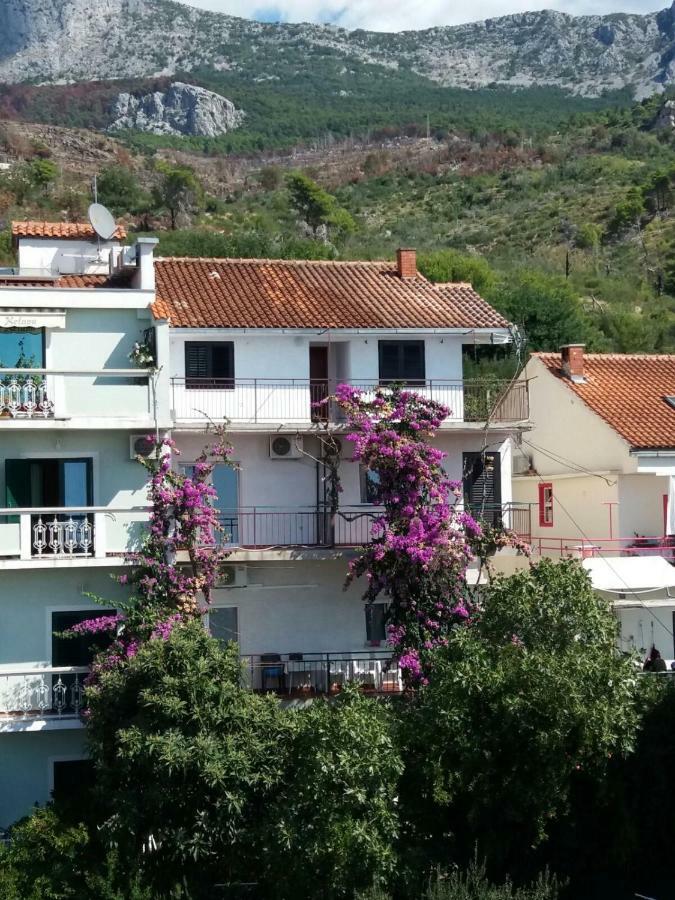 Apartmani Ivona Podgora Esterno foto
