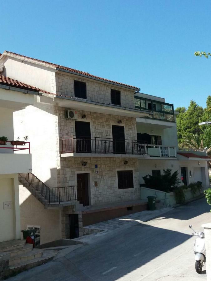 Apartmani Ivona Podgora Esterno foto